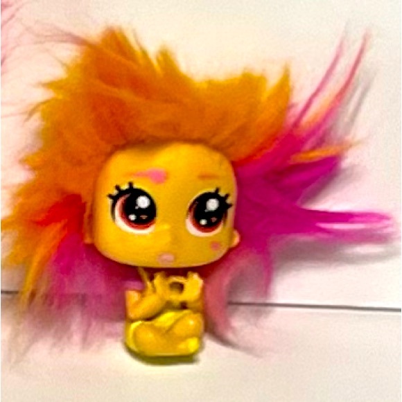 Lot of Troll Dolls - Picture 8 of 8